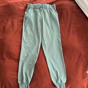 Lululemon joggers